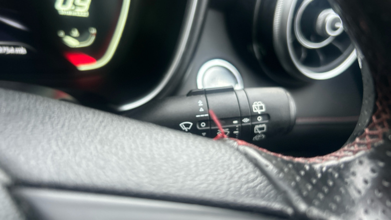 MG Hs 1.5 T-GDI Excite 5dr Petrol Hatchback